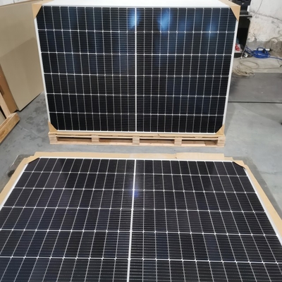 Beli 10bb Mono Panel Surya Setengah Sel 545W 550W 560W Untuk Tata Surya Rumah online manufacture