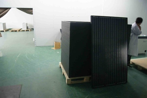 Beli Panel Surya Mono 156.75mm 330w 340w Dengan Lembaran Belakang Hitam online manufacture